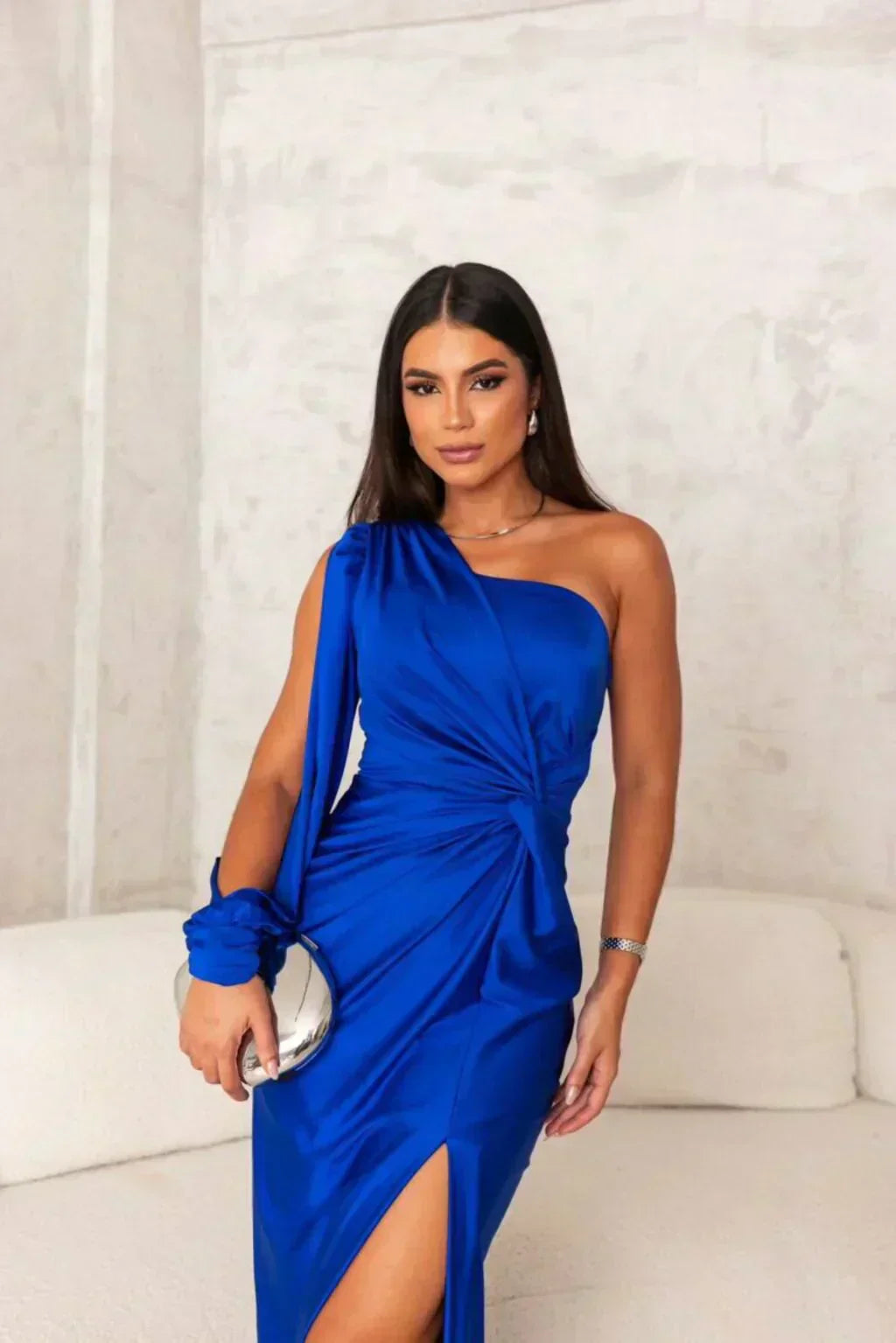 Lillie - Elegant Slit Maxi Dress