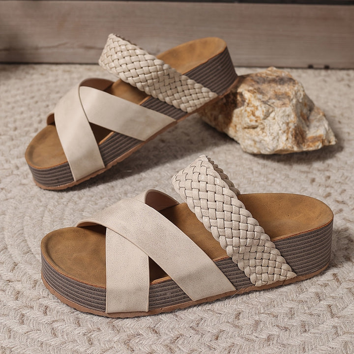 Jada | Orthopedic leather sandals made from high-quality materials