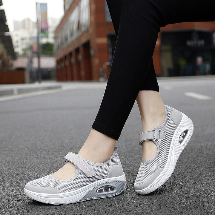 Jona - Orthopedic Shoes