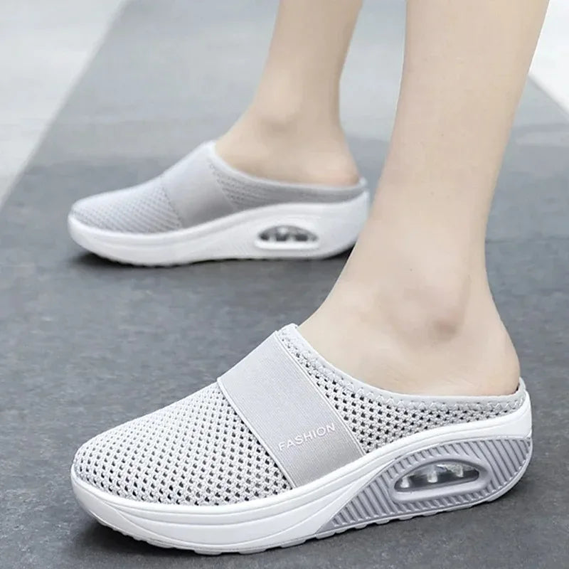 Eya - Orthopedic Sandals