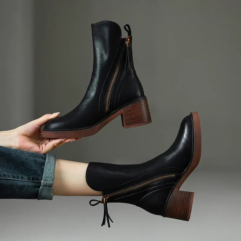 Mila | Orthopedic Boots